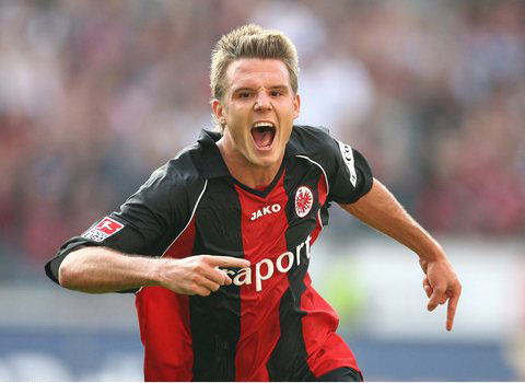 越的传中和 越的传中和